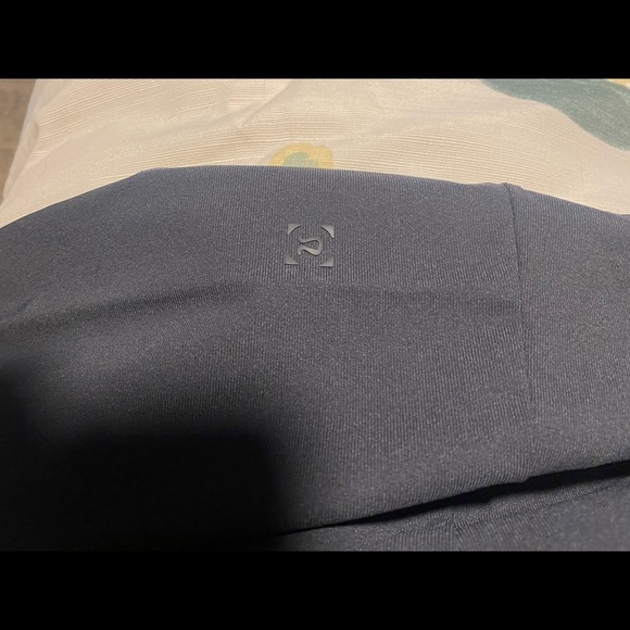 NEW MENS LULEMON JOGGER PANTS SIZE LARGE BLACK - Picture 4 of 4